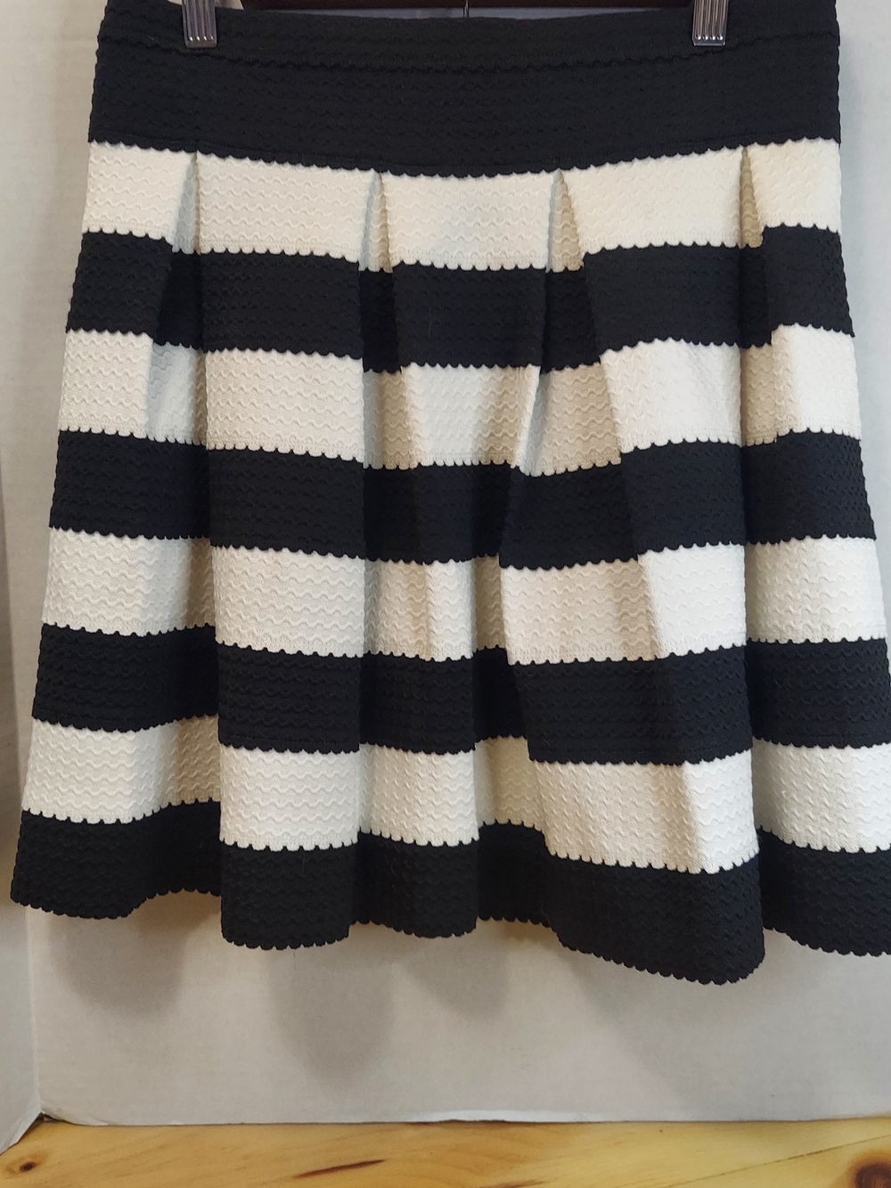 Sugar Lips Black and White Striped Pleated A-Line Skirt Strechy
